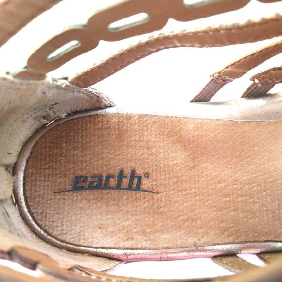 EARTH - Gold Gladiator Sandals, 8.5 M - Picture 5 of 6